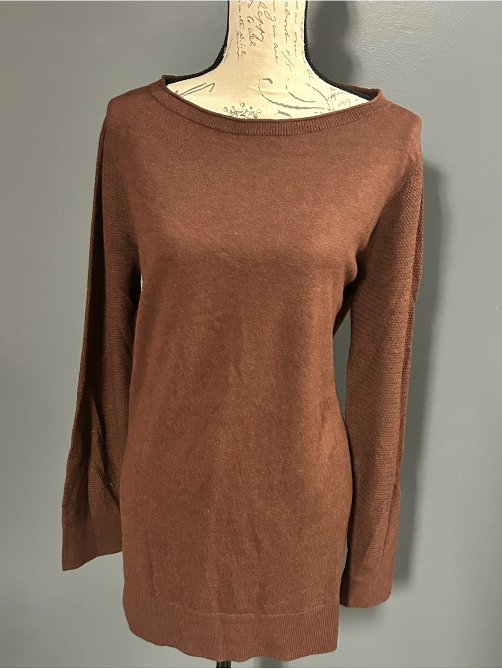 LOFT Outlet Brown Textured Sleeve Sweater – Size Large